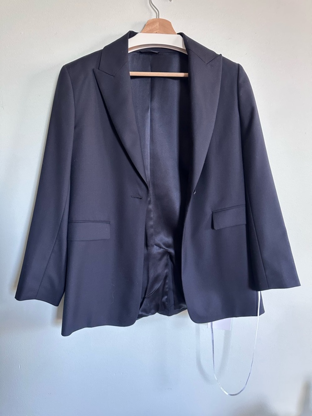 The Curated Classic Blazer in Navy